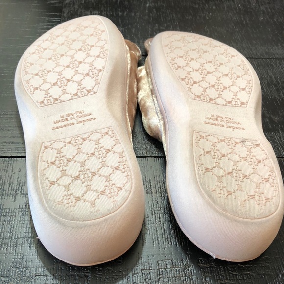 M Nanette Lepore Slippers Mauve - Picture 6 of 8